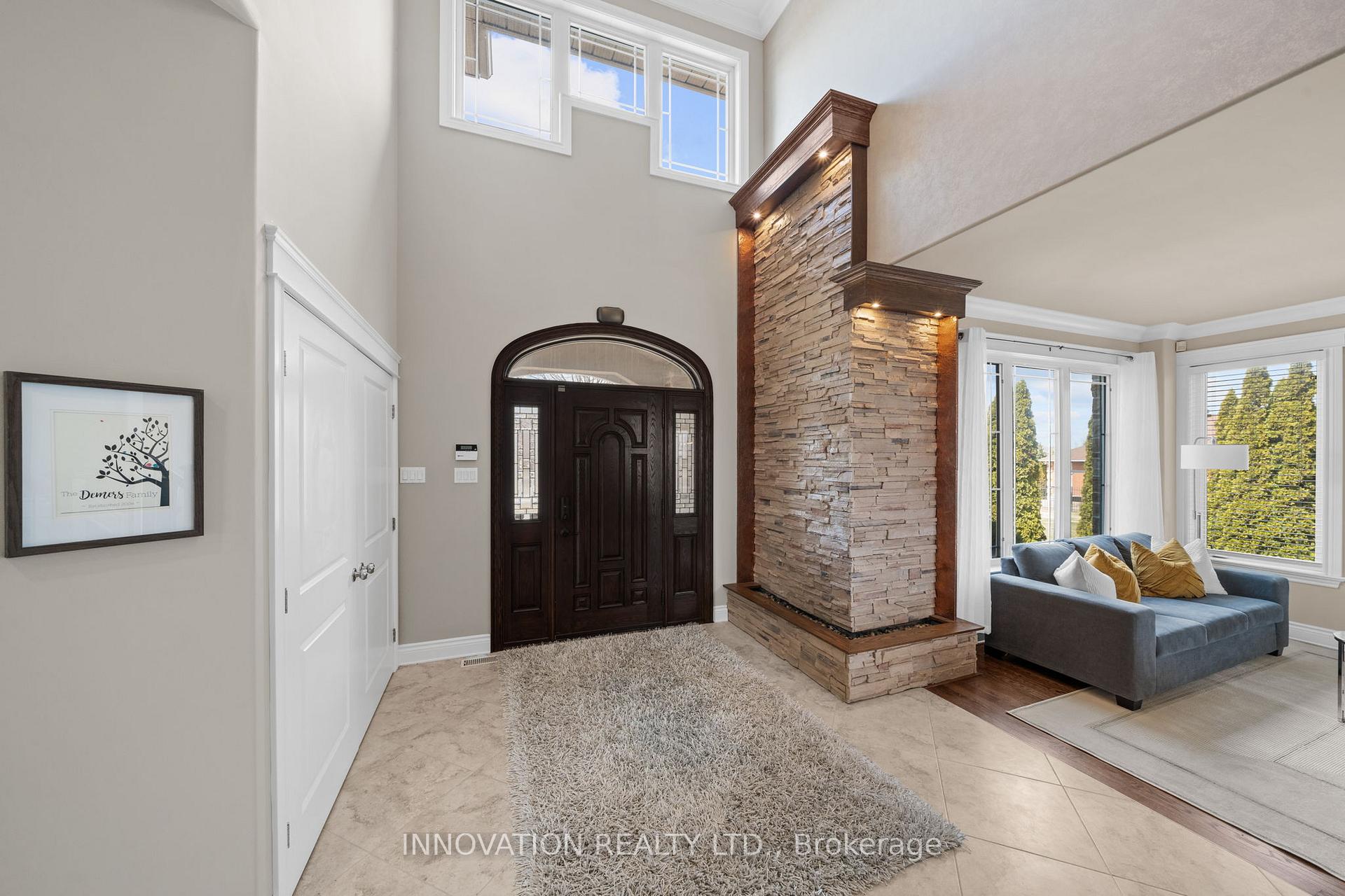 Photo 3 of 6635 Old Forest Drive, Ottawa, North Gower — HOMEH