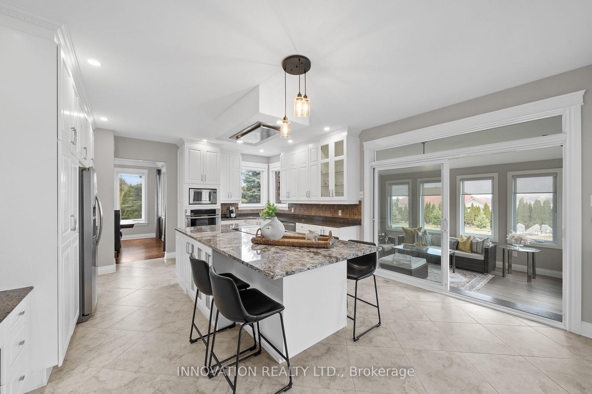 Photo 10 of 6635 Old Forest Drive, Ottawa, North Gower — HOMEH