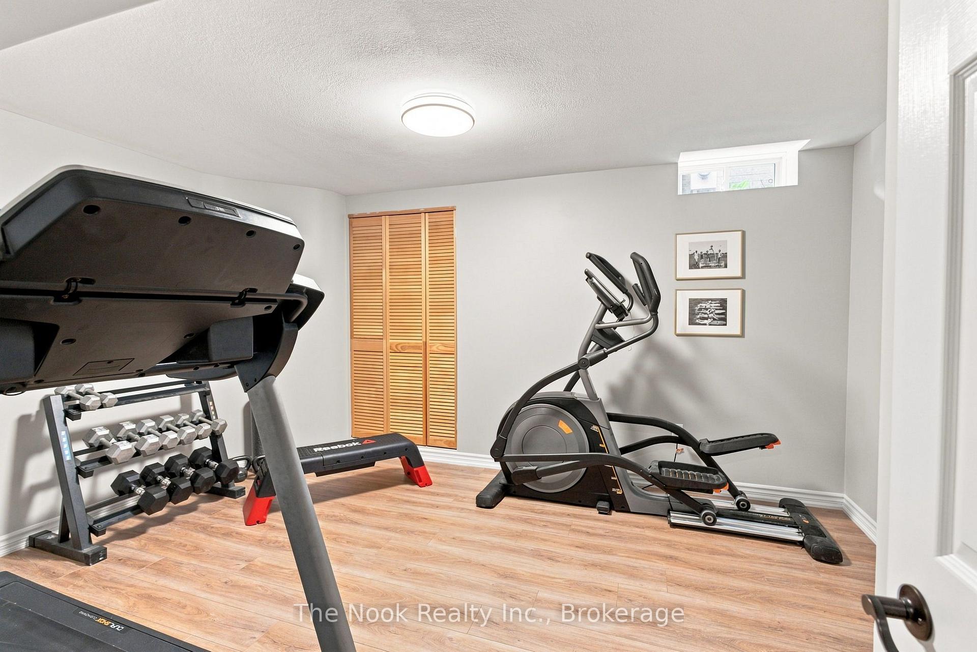 Photo 30 of 412 Meadow Street, Oshawa, Kedron — HOMEH