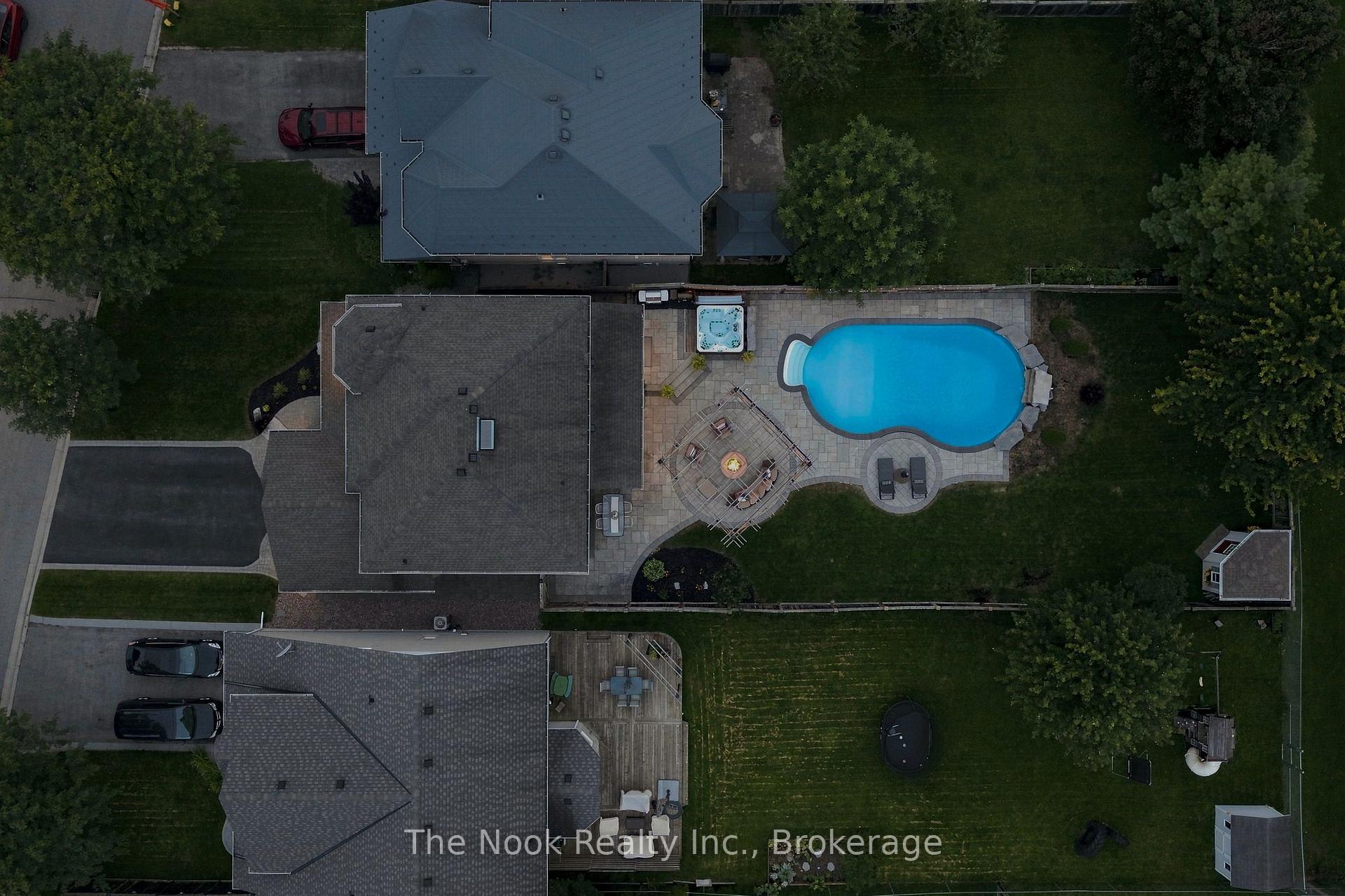 Photo 41 of 412 Meadow Street, Oshawa, Kedron — HOMEH