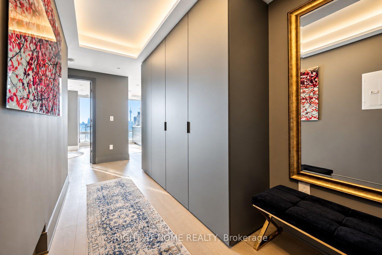 Photo 8 of Unit 7304, 1 Bloor East Street E, Toronto, Church-Yonge Corridor — HOMEH