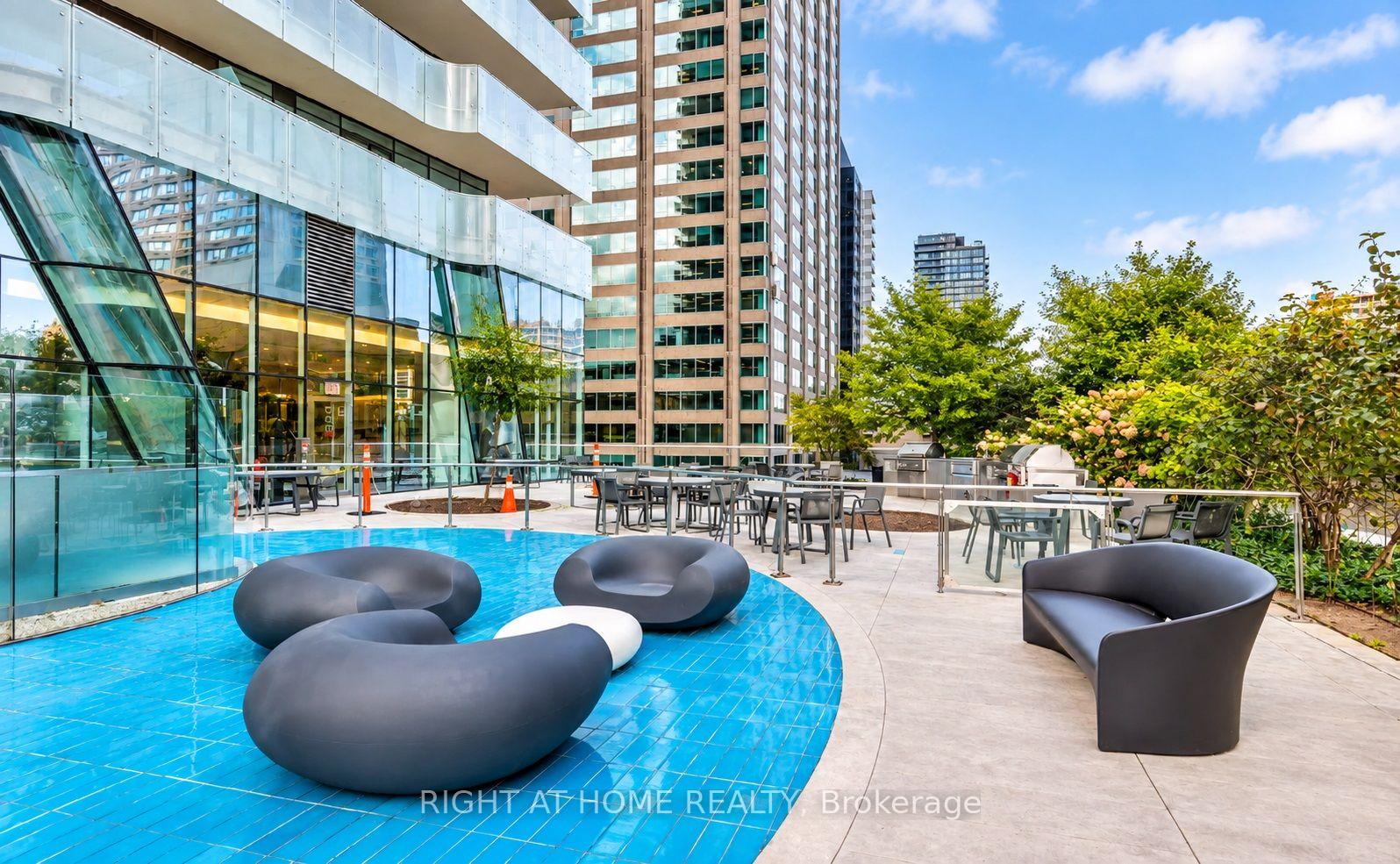 Photo 42 of Unit 7304, 1 Bloor East Street E, Toronto, Church-Yonge Corridor — HOMEH