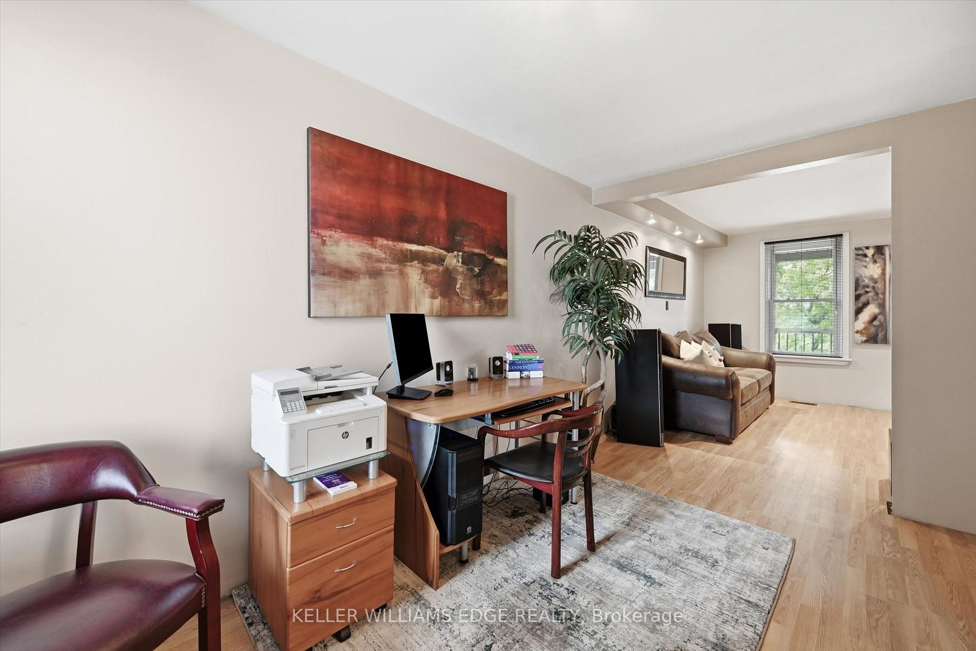 Photo 10 of 144 Campbell Avenue, Hamilton, Crown Point — HOMEH