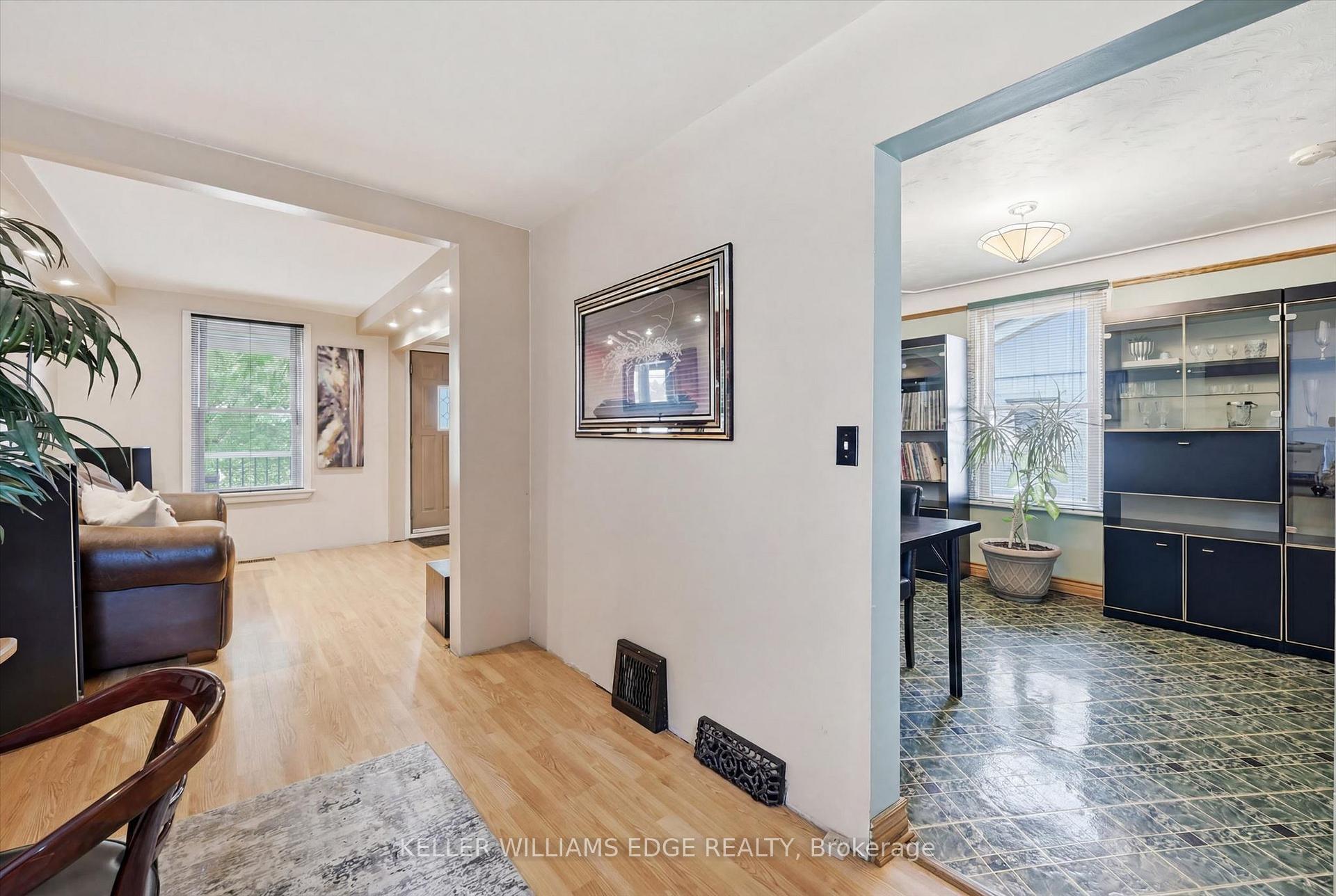 Photo 11 of 144 Campbell Avenue, Hamilton, Crown Point — HOMEH