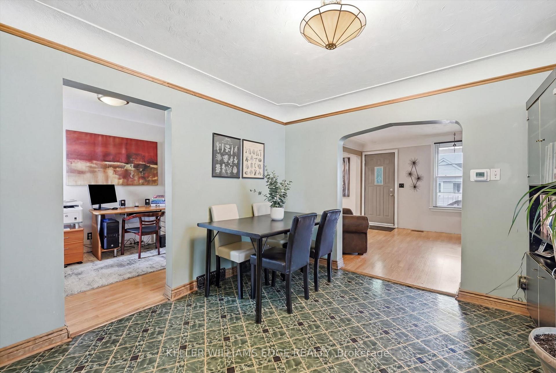 Photo 13 of 144 Campbell Avenue, Hamilton, Crown Point — HOMEH