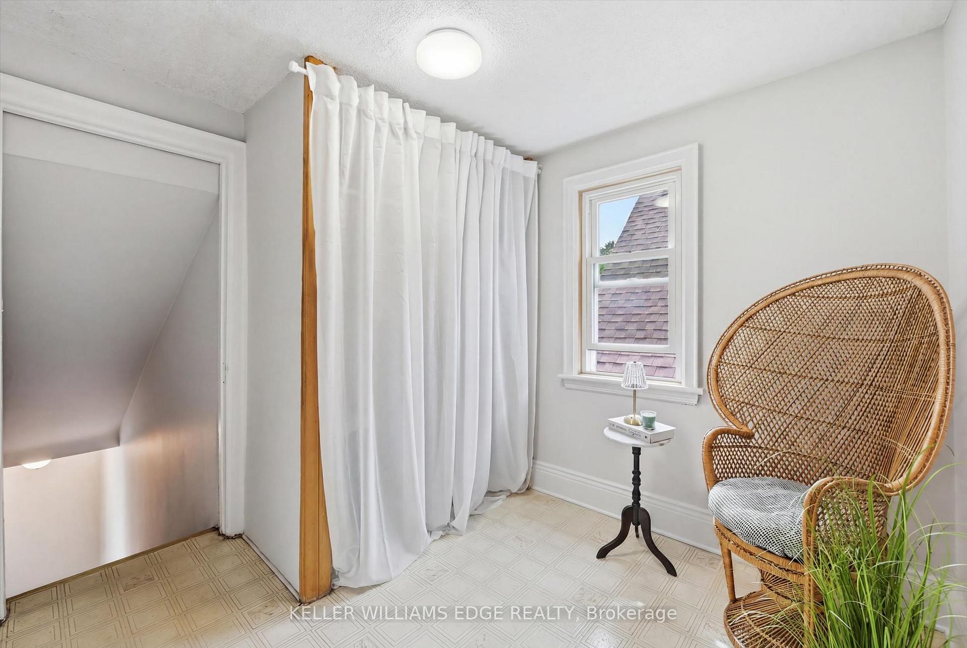 Photo 21 of 144 Campbell Avenue, Hamilton, Crown Point — HOMEH