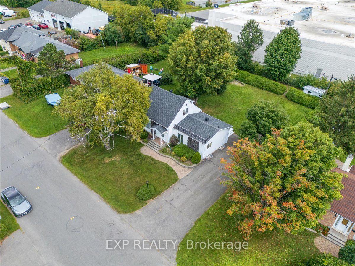 Photo of 1359 Marchand Street