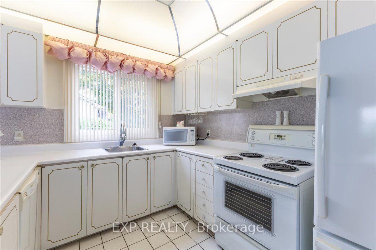 Photo 8 of 1359 Marchand Street, Ottawa, Cyrville Rd./Industrial Park — HOMEH