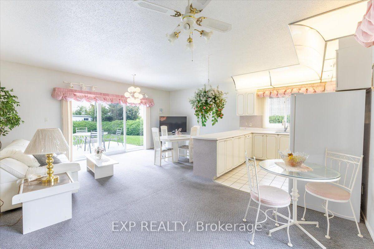 Photo 12 of 1359 Marchand Street, Ottawa, Cyrville Rd./Industrial Park — HOMEH