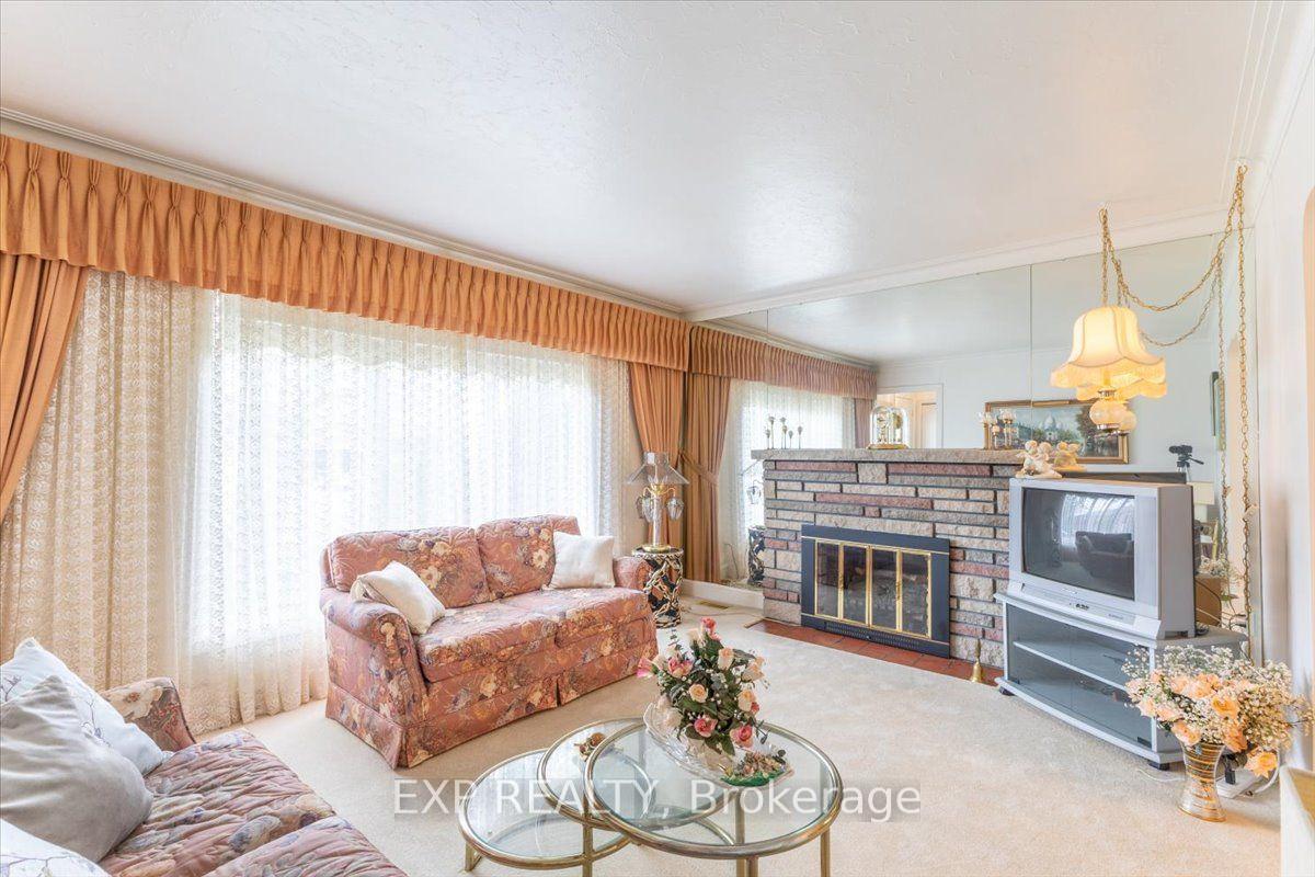 Photo 16 of 1359 Marchand Street, Ottawa, Cyrville Rd./Industrial Park — HOMEH