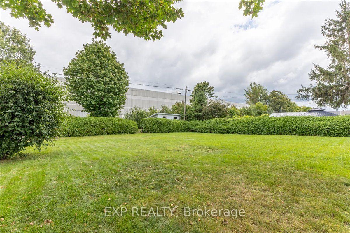 Photo 42 of 1359 Marchand Street, Ottawa, Cyrville Rd./Industrial Park — HOMEH
