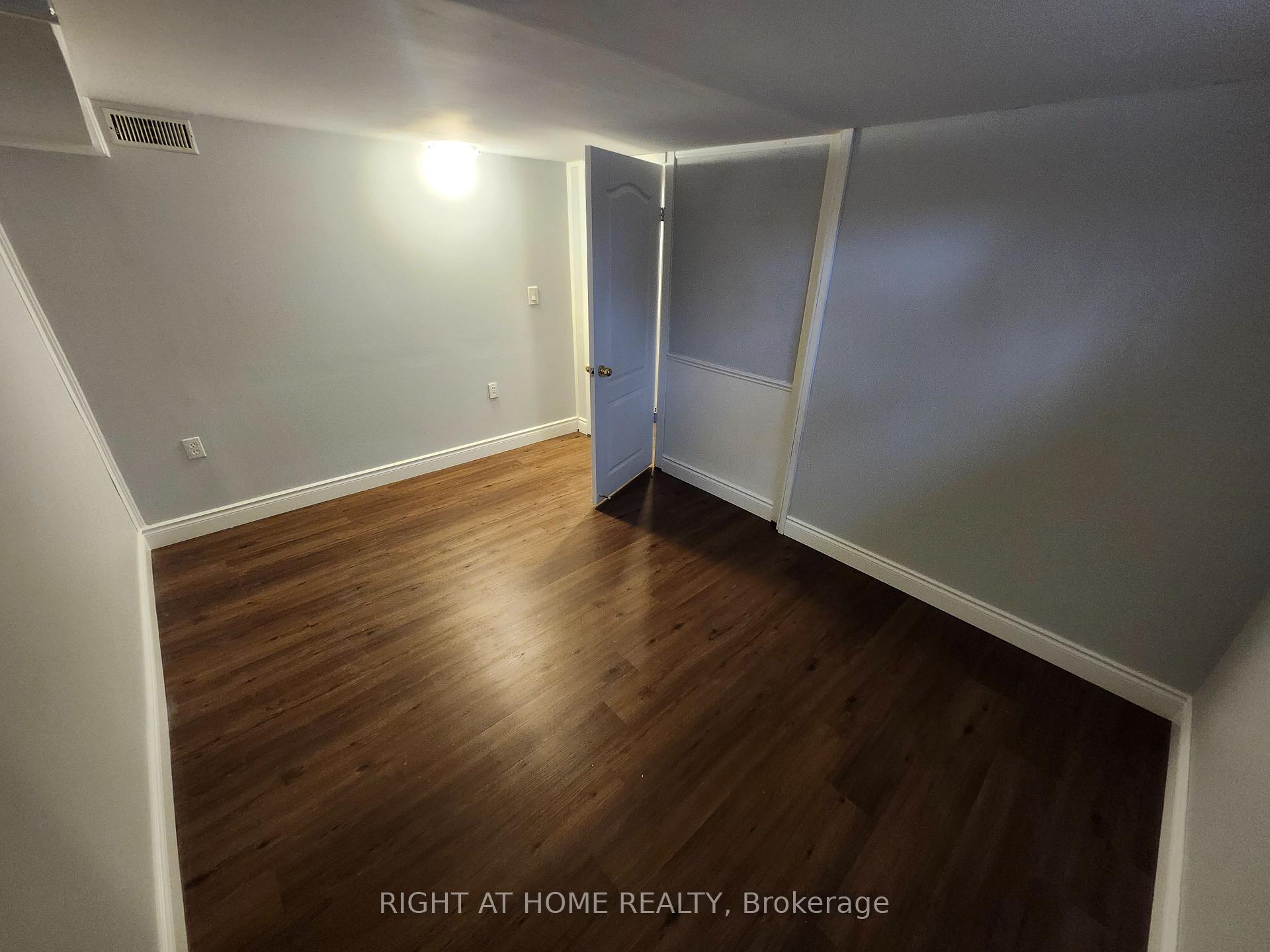 Photo 8 of Unit Basemnt, 48 Westmount Road, Waterloo, Uptown West — HOMEH