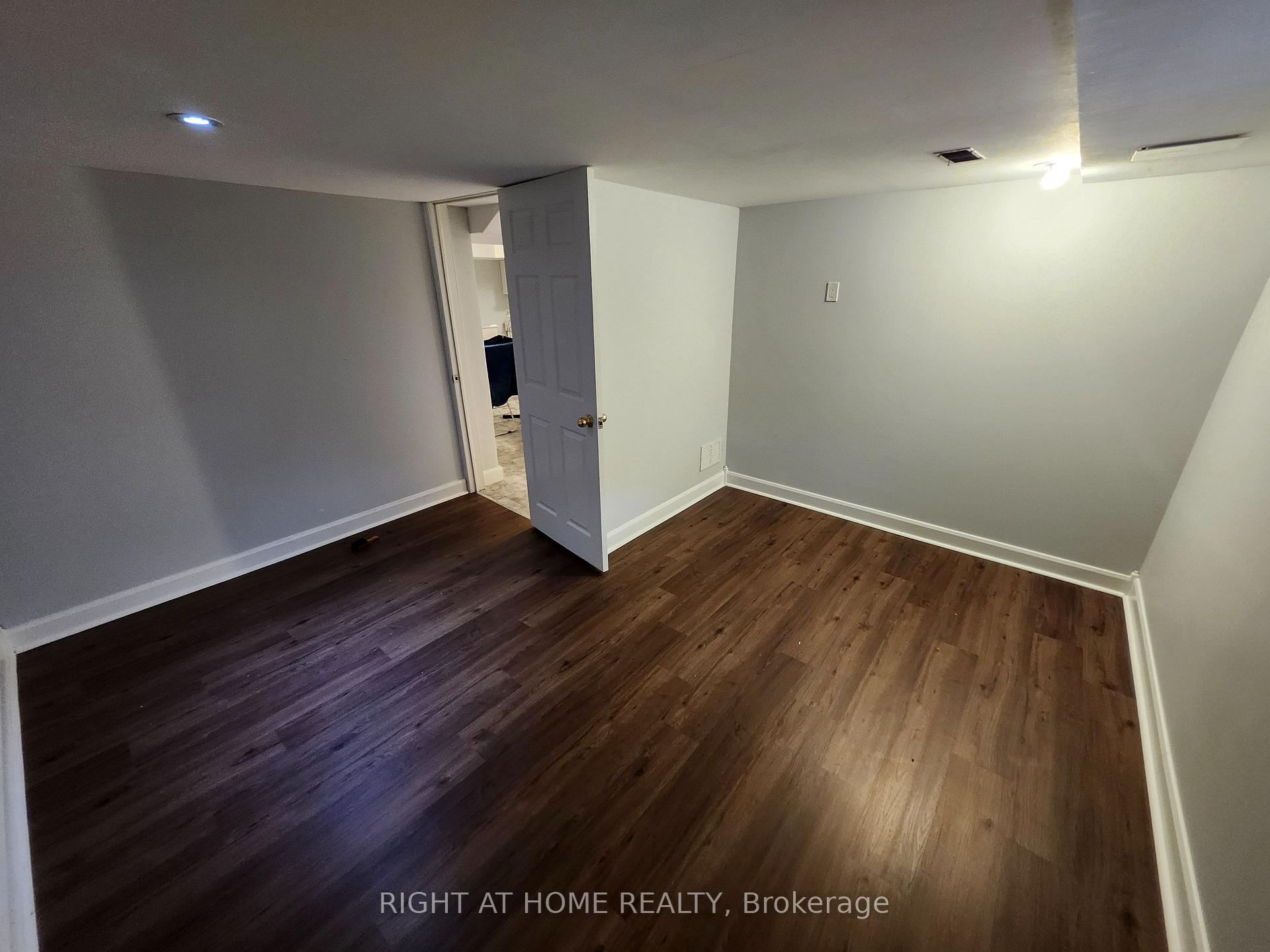 Photo 11 of Unit Basemnt, 48 Westmount Road, Waterloo, Uptown West — HOMEH
