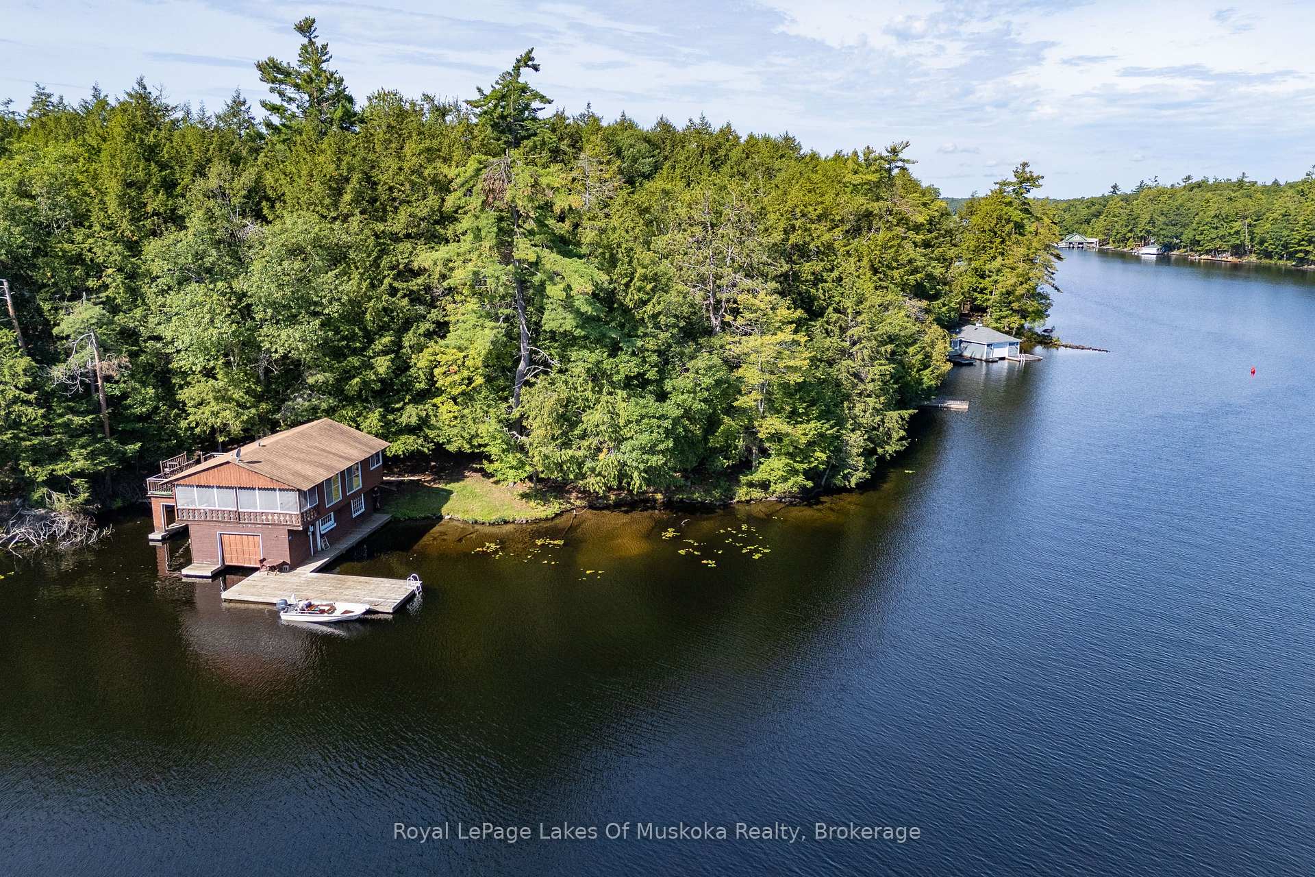 Photo of 2115 Lake Muskoka