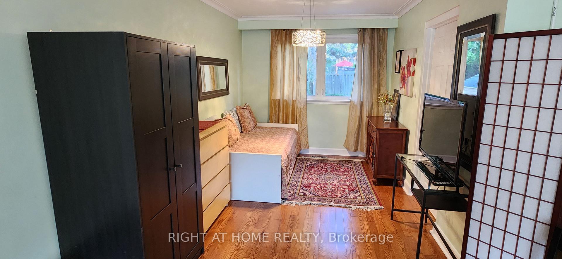 Photo 12 of 47 Roywood Drive, North York, Parkwoods-Donalda — HOMEH