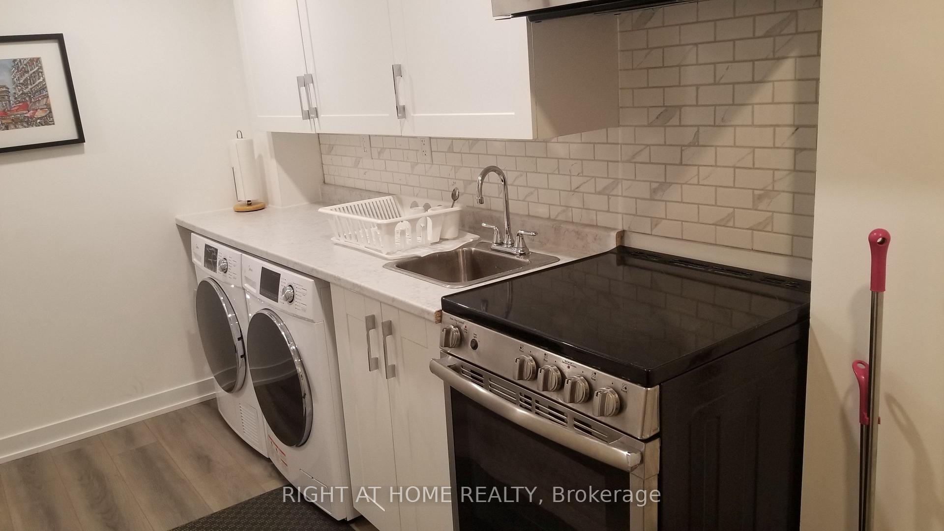 Photo 26 of 47 Roywood Drive, North York, Parkwoods-Donalda — HOMEH