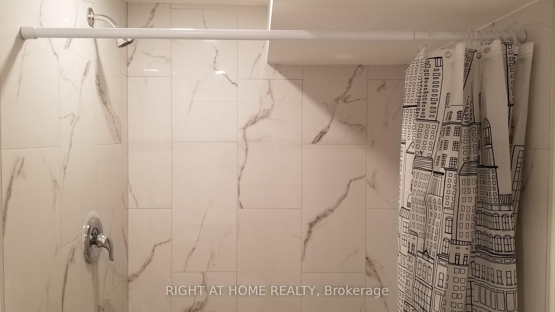 Photo 30 of 47 Roywood Drive, North York, Parkwoods-Donalda — HOMEH
