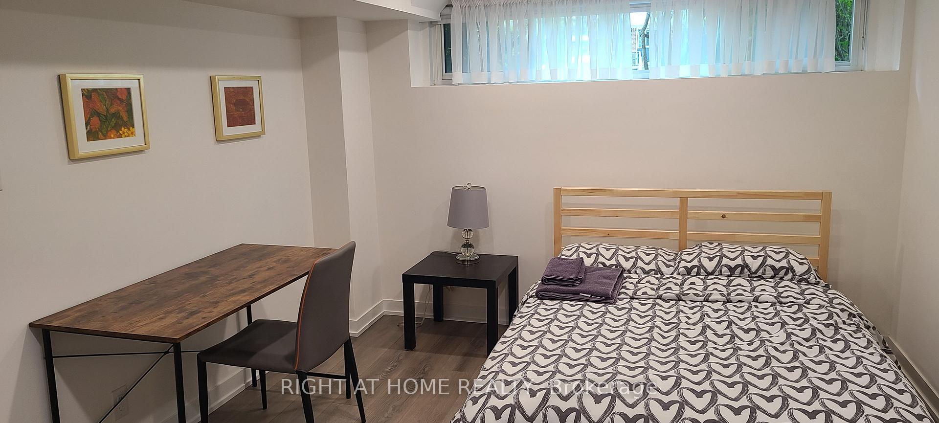Photo 34 of 47 Roywood Drive, North York, Parkwoods-Donalda — HOMEH