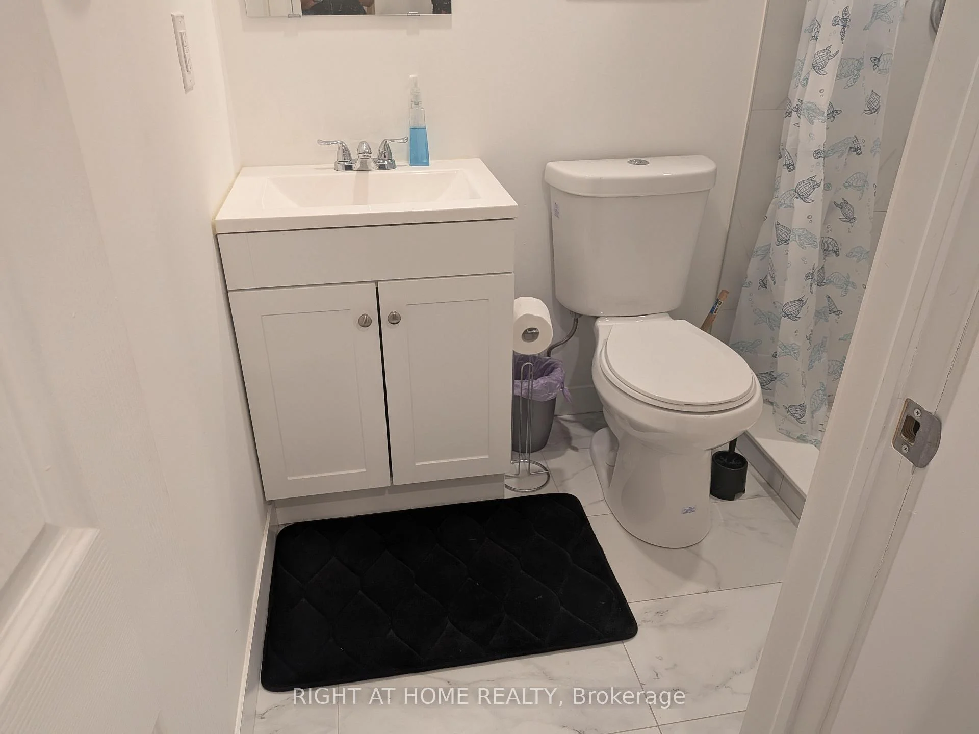 Photo 38 of 47 Roywood Drive, North York, Parkwoods-Donalda — HOMEH