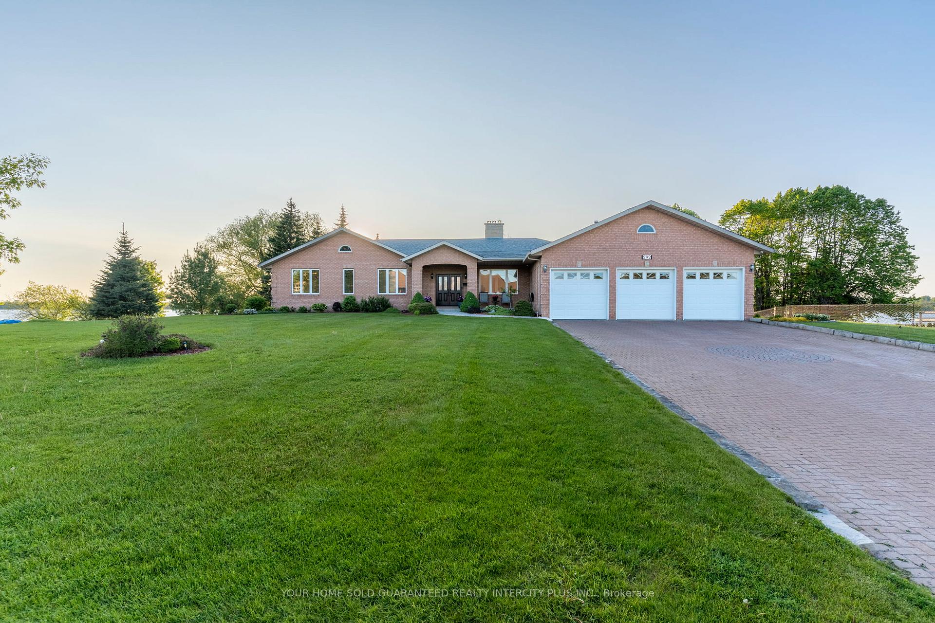 Photo 2 of 592 Fralicks Beach Road, Scugog, Port Perry — HOMEH