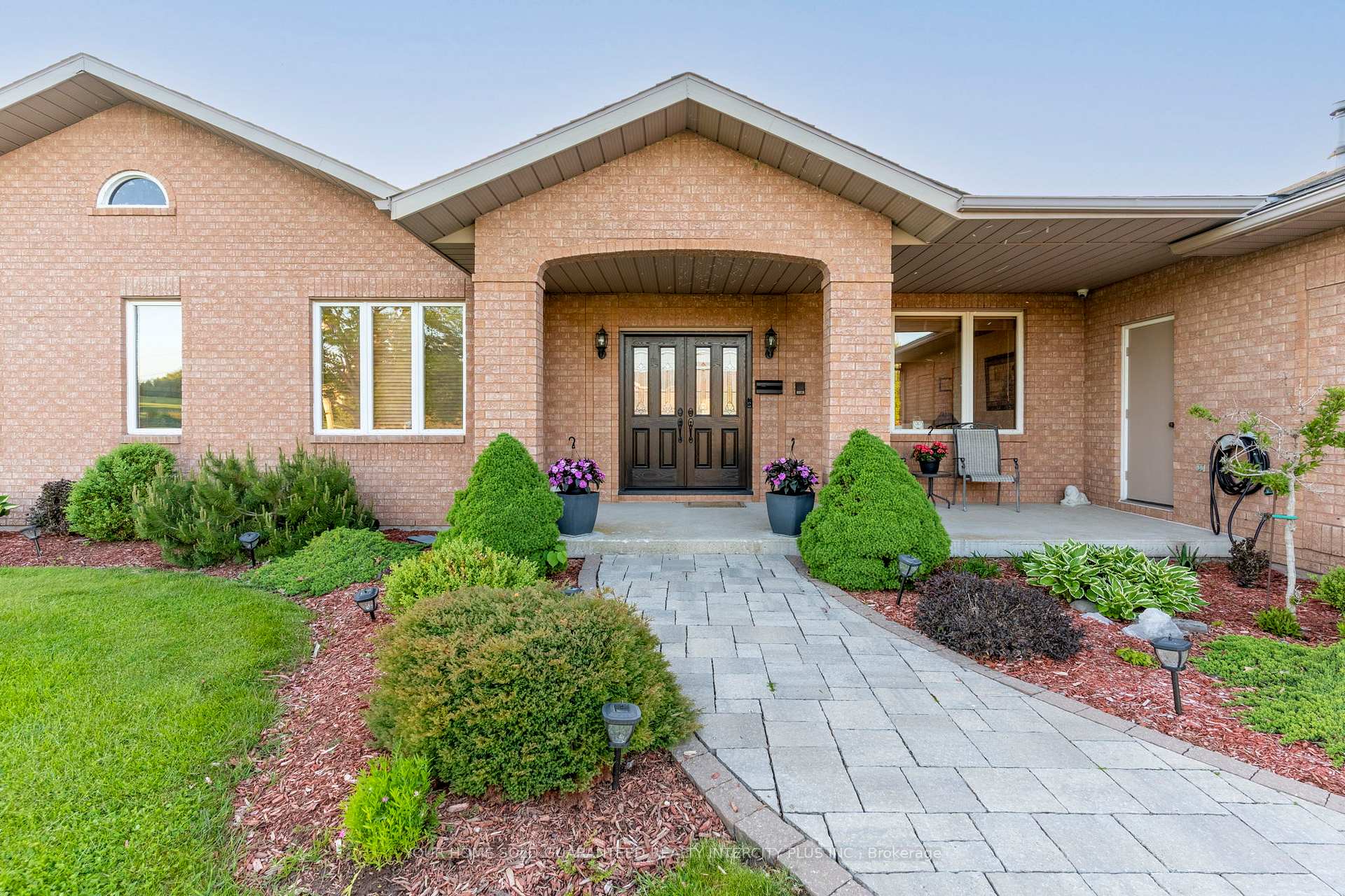 Photo 5 of 592 Fralicks Beach Road, Scugog, Port Perry — HOMEH