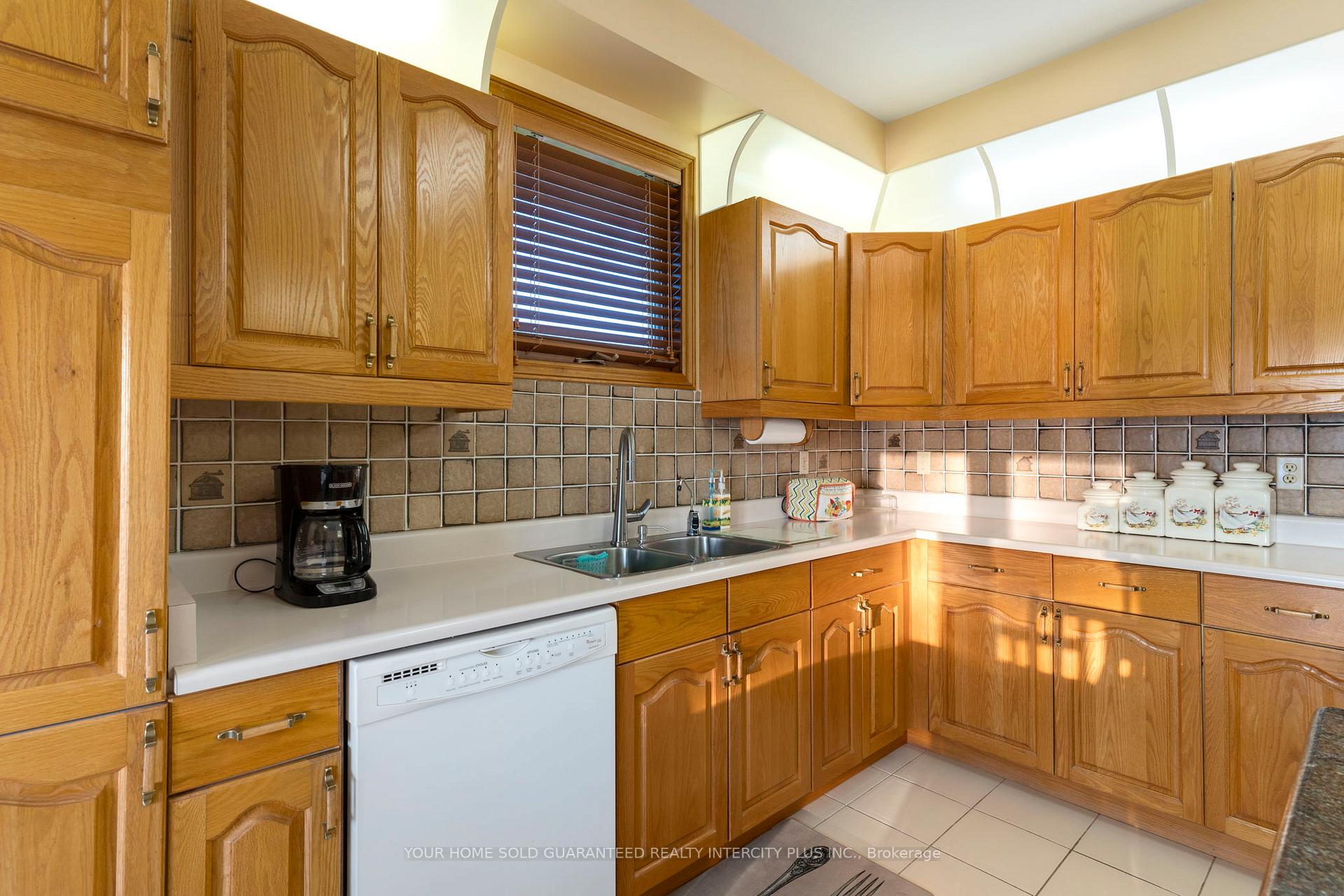 Photo 18 of 592 Fralicks Beach Road, Scugog, Port Perry — HOMEH