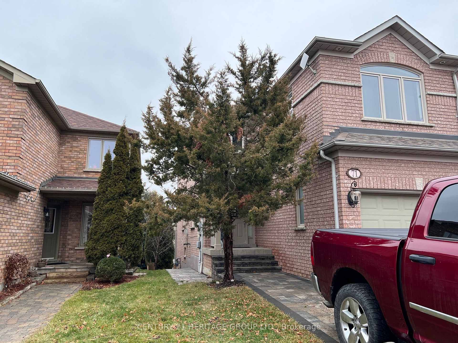 Photo 13 of Unit Bsmt, 71 Primeau Drive, Aurora, Aurora Grove — HOMEH