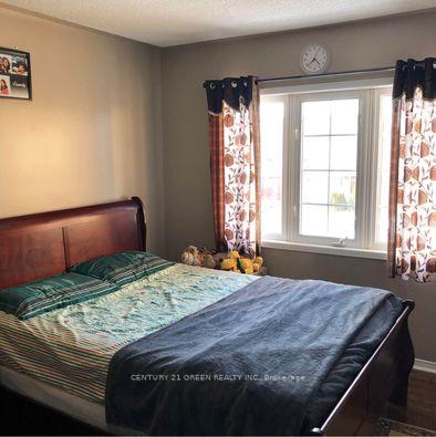 Photo 5 of Unit Main & 2nd Level, 68 Seaside Circle, Brampton, Sandringham-Wellington — HOMEH