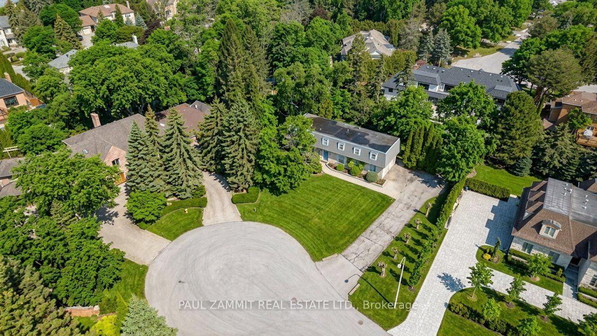Photo 9 of 8 Lafayette Place, Markham, Bayview Glen — HOMEH