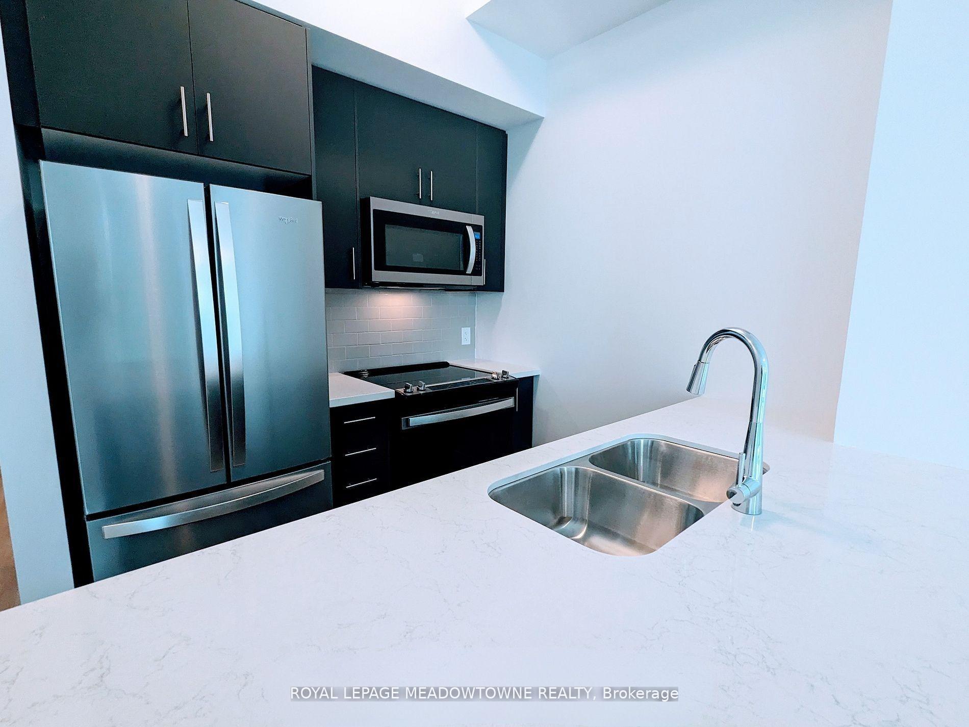 Photo 4 of Unit 501, 460 Dundas Street E, Hamilton, Waterdown — HOMEH