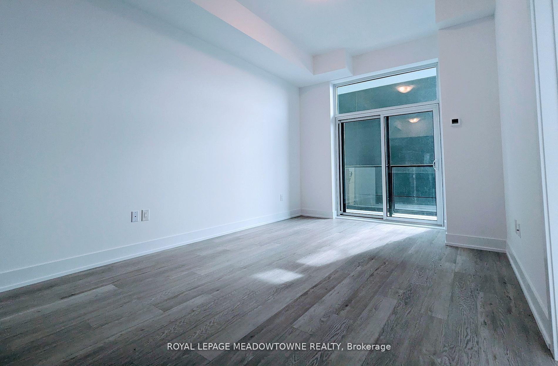 Photo 10 of Unit 501, 460 Dundas Street E, Hamilton, Waterdown — HOMEH