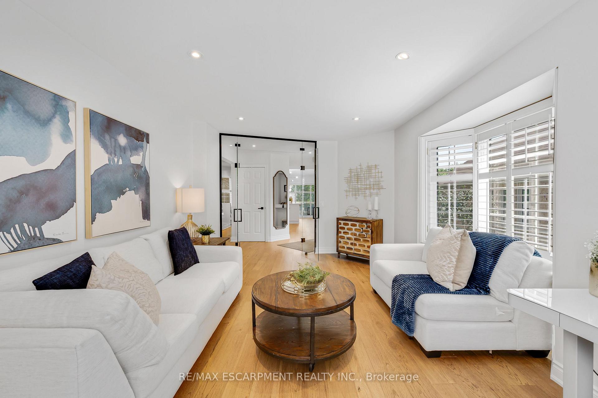 Photo 17 of 4013 Jarvis Crescent, Burlington, Rose — HOMEH