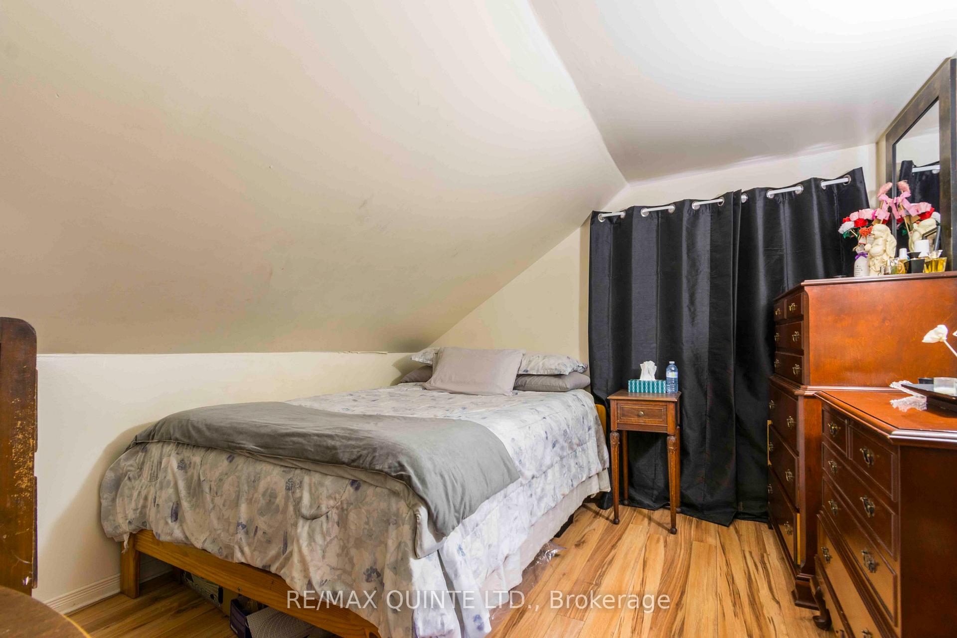 Photo 11 of 20 Mccann Street, Quinte West, Trenton Ward — HOMEH