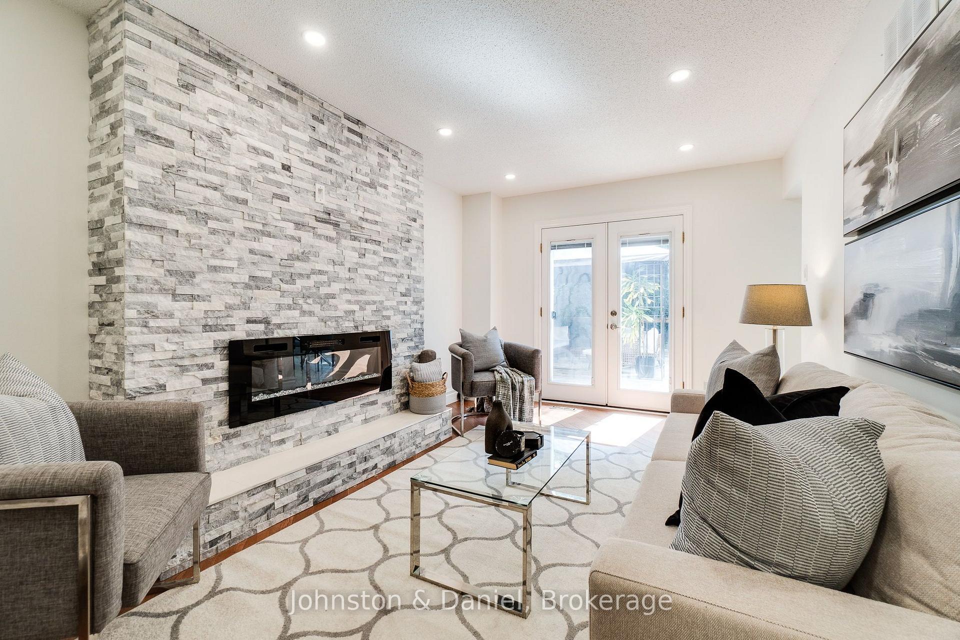 Photo 24 of 12 Jason Crescent, Halton Hills, Georgetown — HOMEH
