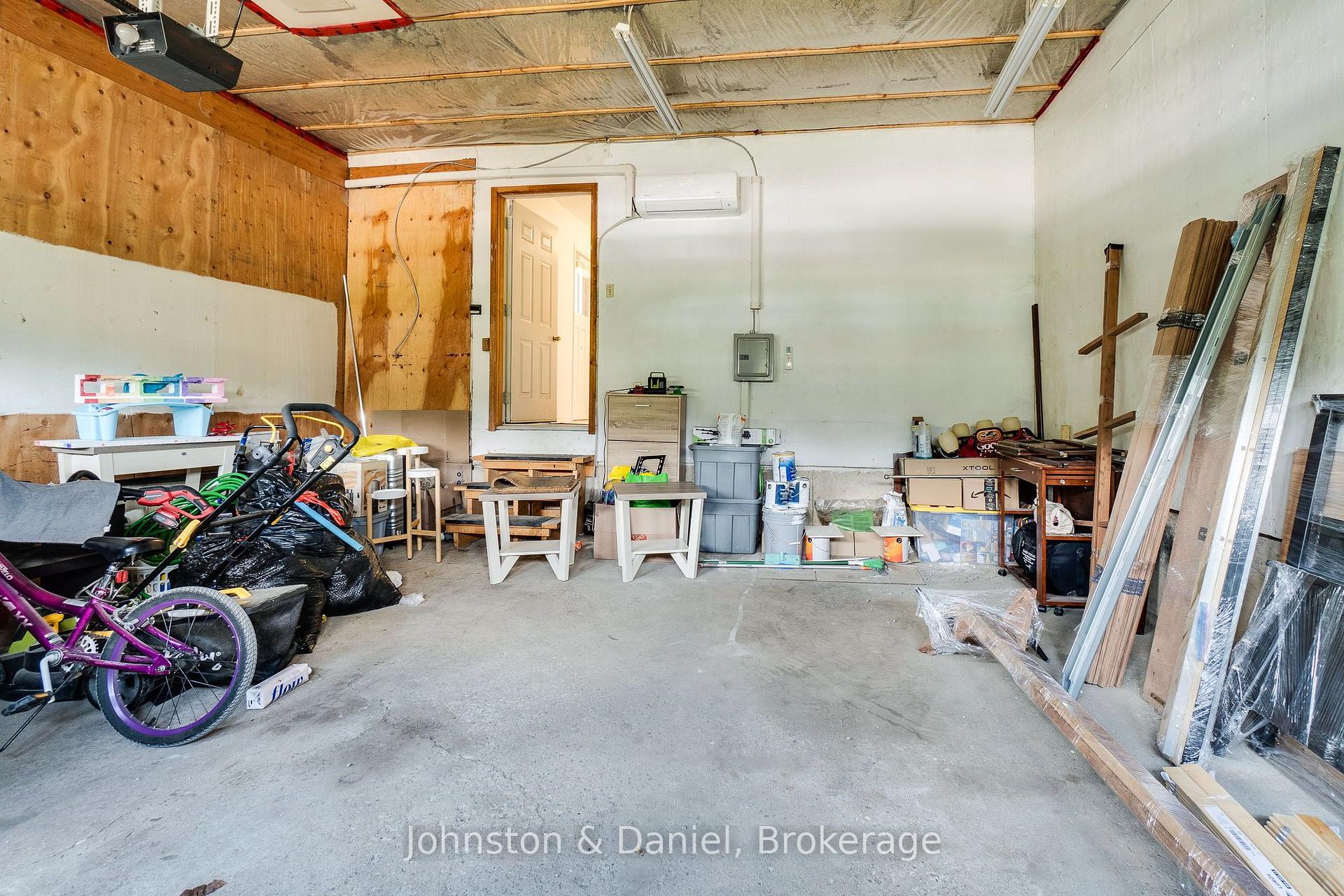 Photo 44 of 12 Jason Crescent, Halton Hills, Georgetown — HOMEH
