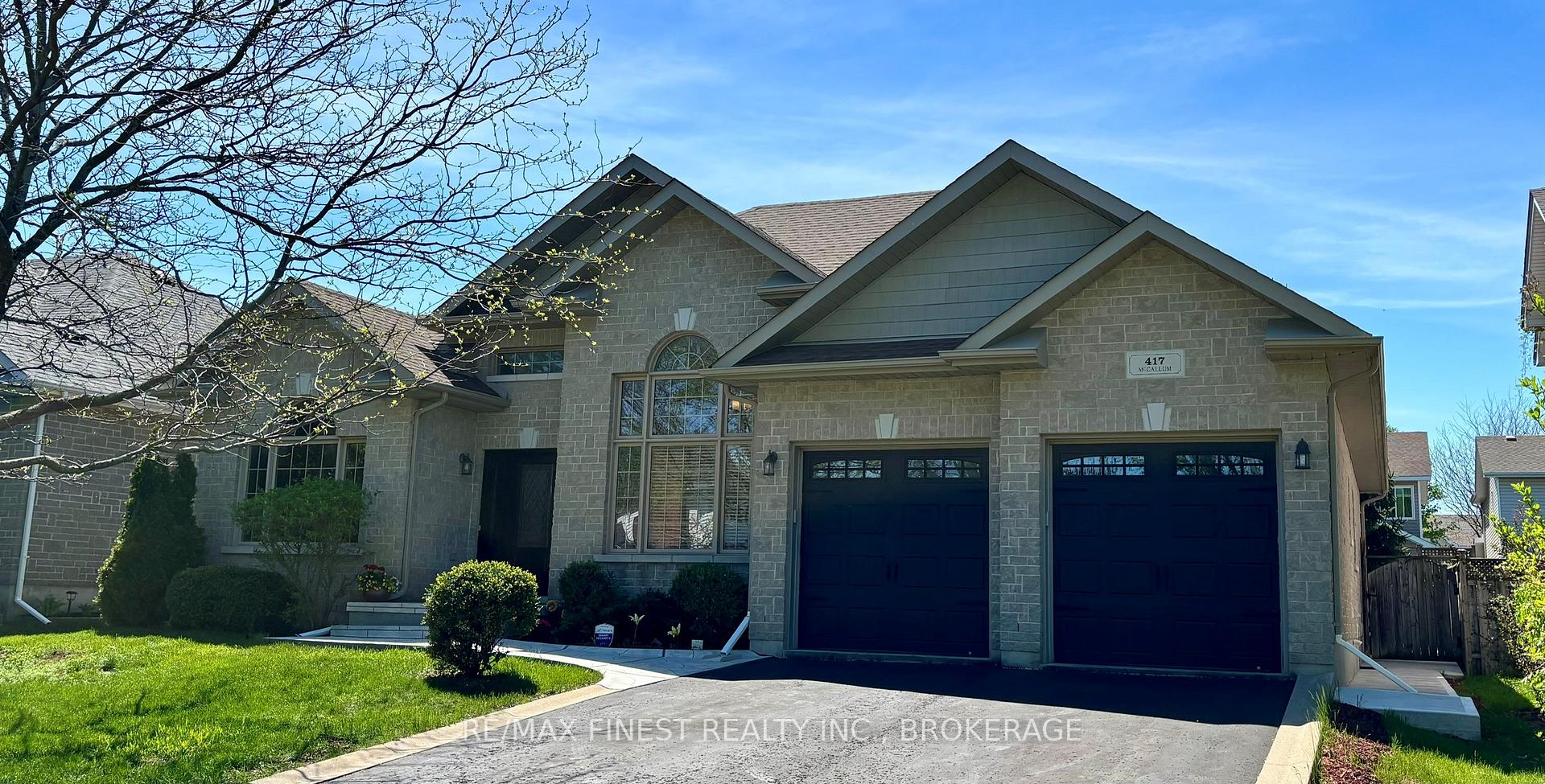 Photo 2 of 417 Mccallum Street, Kingston, Kingston East (Incl Barret Crt) — HOMEH