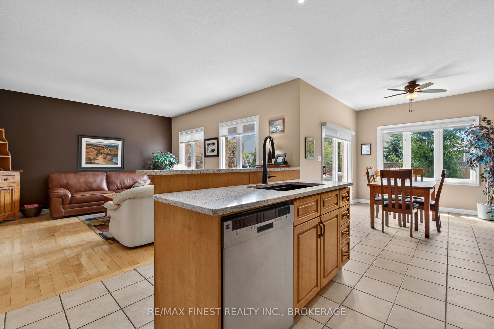 Photo 18 of 417 Mccallum Street, Kingston, Kingston East (Incl Barret Crt) — HOMEH
