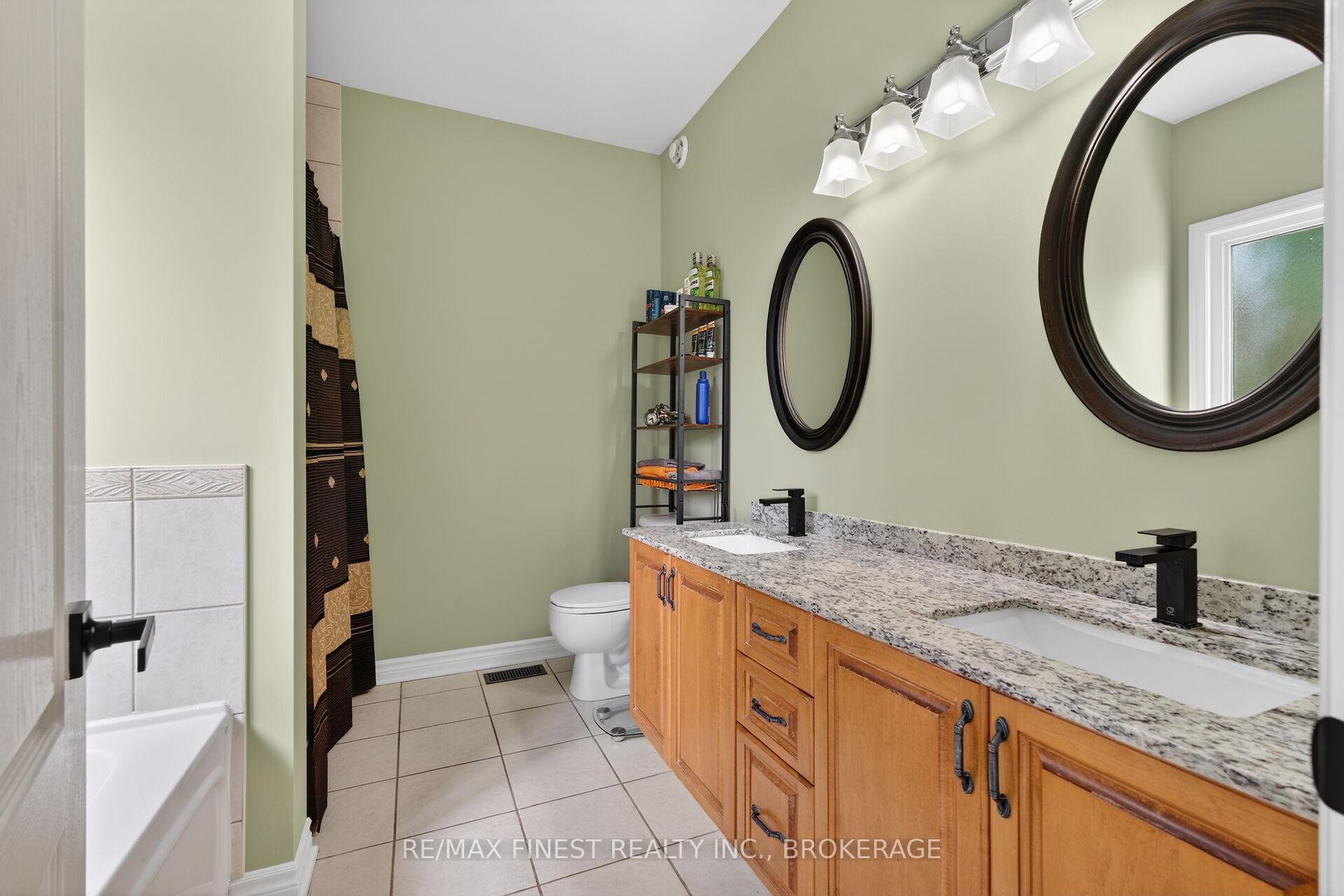Photo 26 of 417 Mccallum Street, Kingston, Kingston East (Incl Barret Crt) — HOMEH