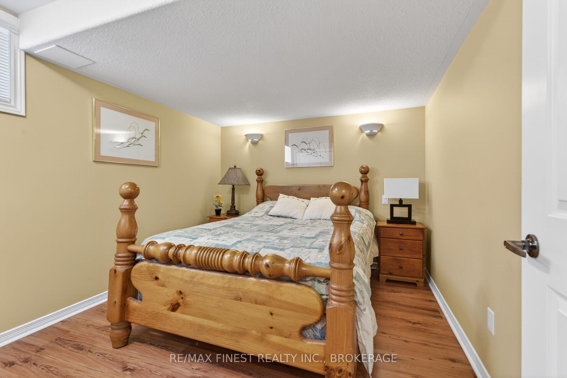 Photo 41 of 417 Mccallum Street, Kingston, Kingston East (Incl Barret Crt) — HOMEH