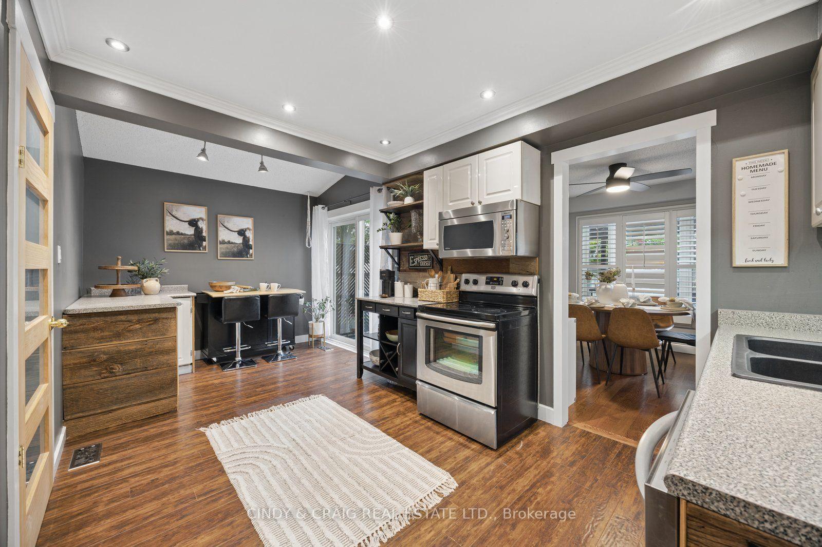 Photo 7 of 69 Kintyre Street, Clarington, Courtice — HOMEH