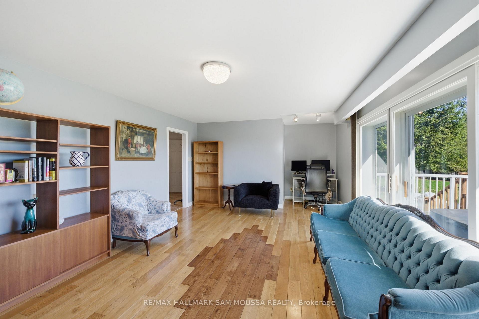 Photo 12 of 122 Colonel Nicholson Lane, Ottawa, Constance Bay — HOMEH