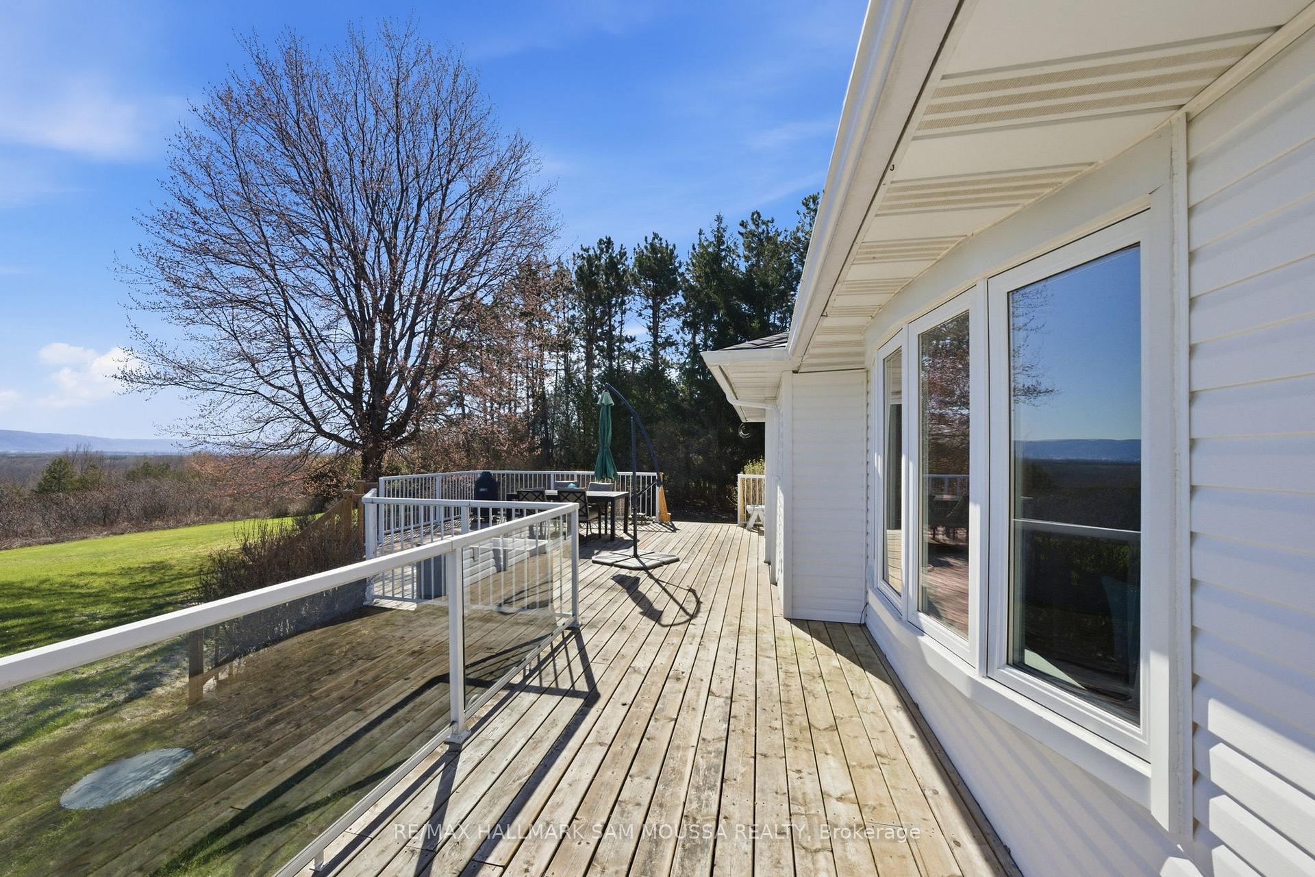 Photo 36 of 122 Colonel Nicholson Lane, Ottawa, Constance Bay — HOMEH