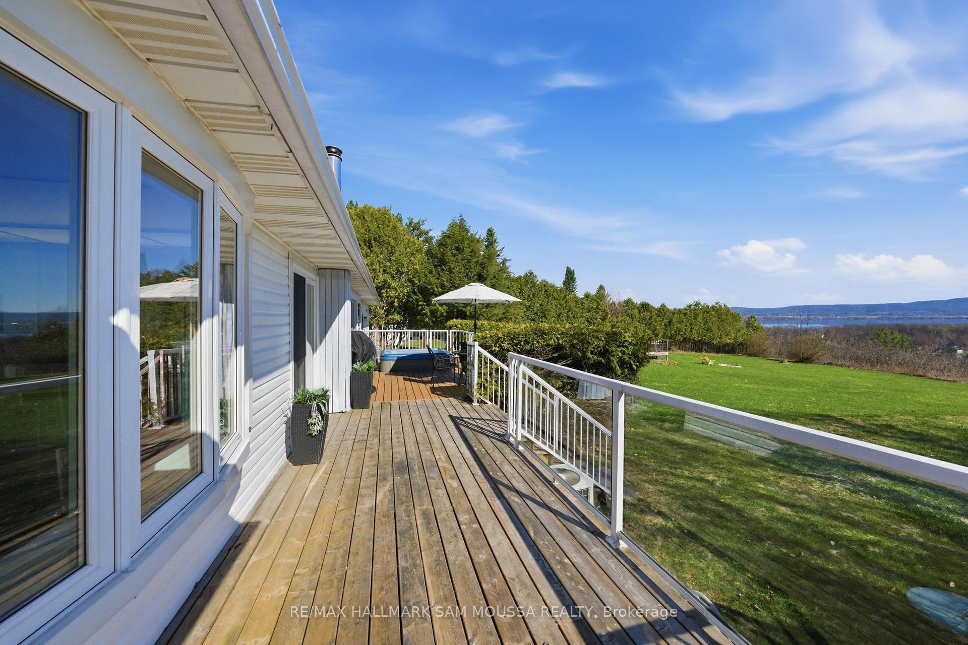 Photo 38 of 122 Colonel Nicholson Lane, Ottawa, Constance Bay — HOMEH