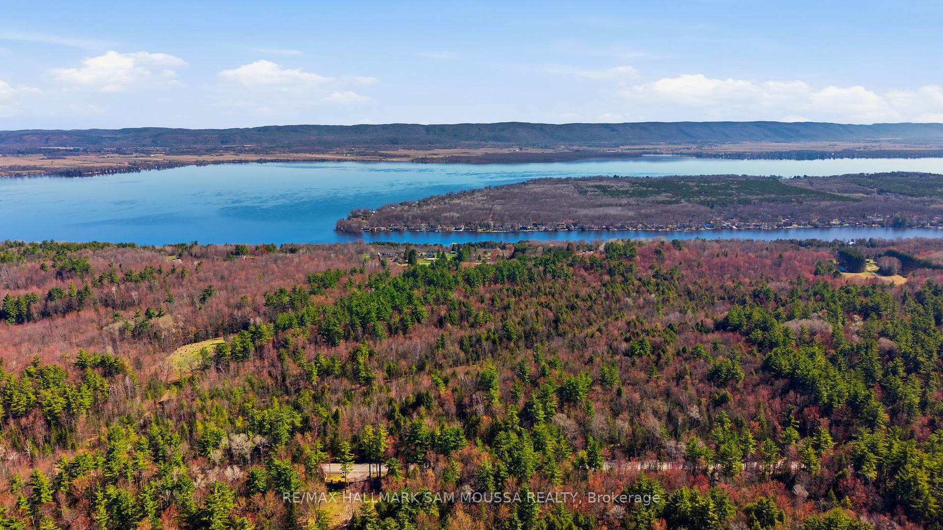 Photo 48 of 122 Colonel Nicholson Lane, Ottawa, Constance Bay — HOMEH