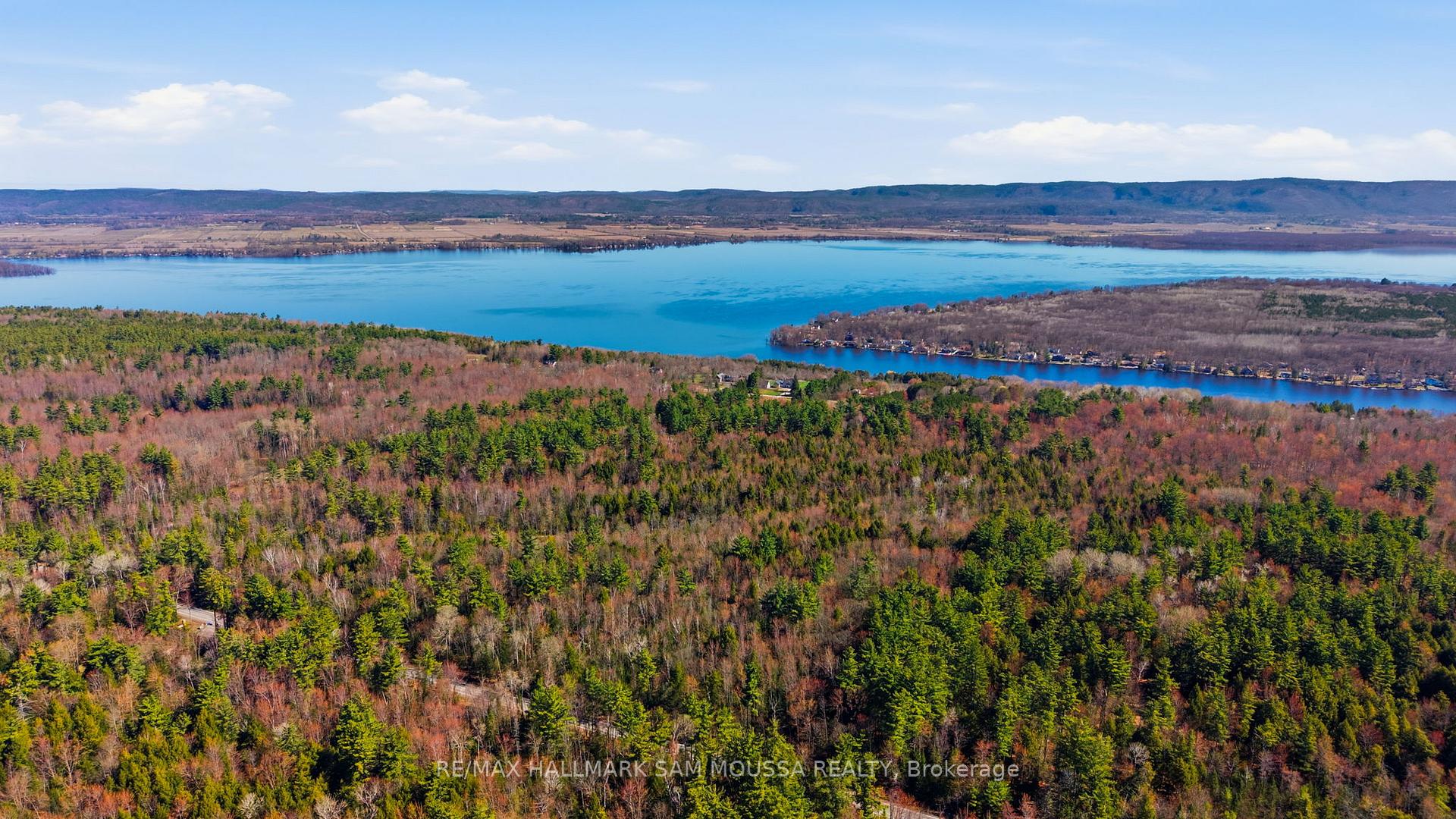 Photo 49 of 122 Colonel Nicholson Lane, Ottawa, Constance Bay — HOMEH