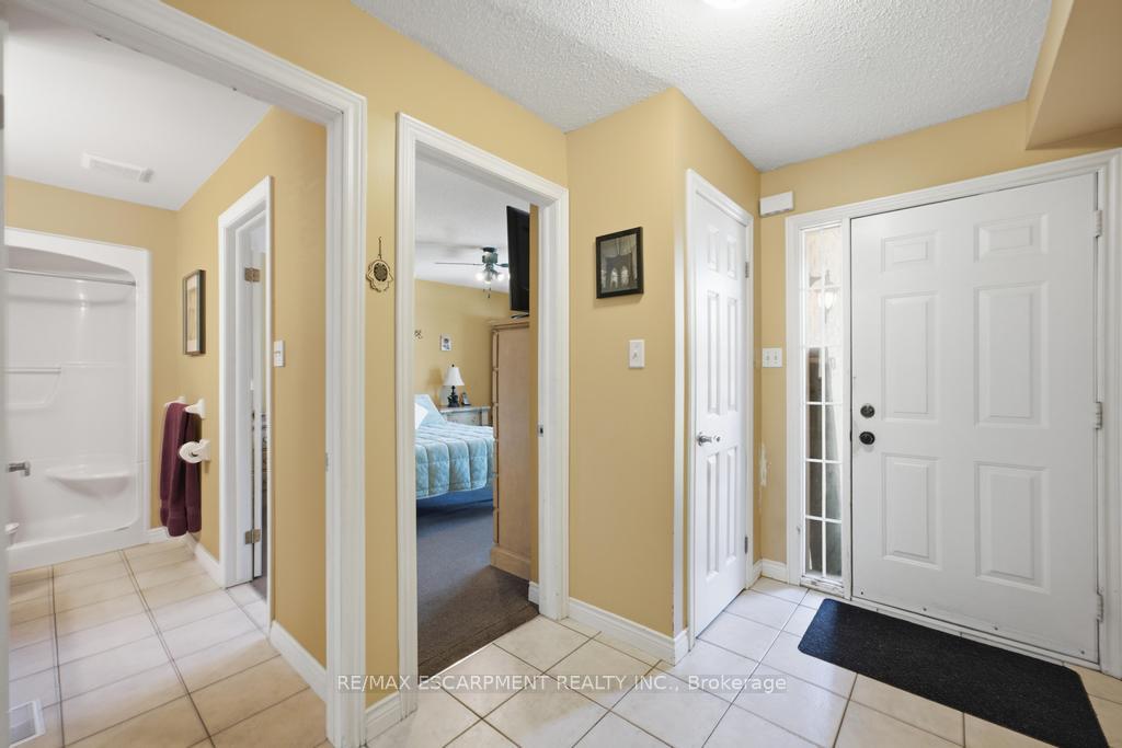 Photo 3 of 47 Dynasty Avenue, Hamilton, Stoney Creek — HOMEH