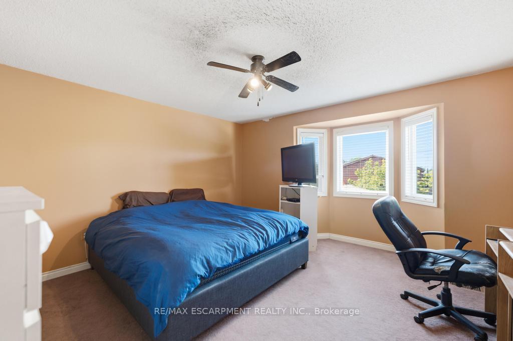 Photo 13 of 47 Dynasty Avenue, Hamilton, Stoney Creek — HOMEH