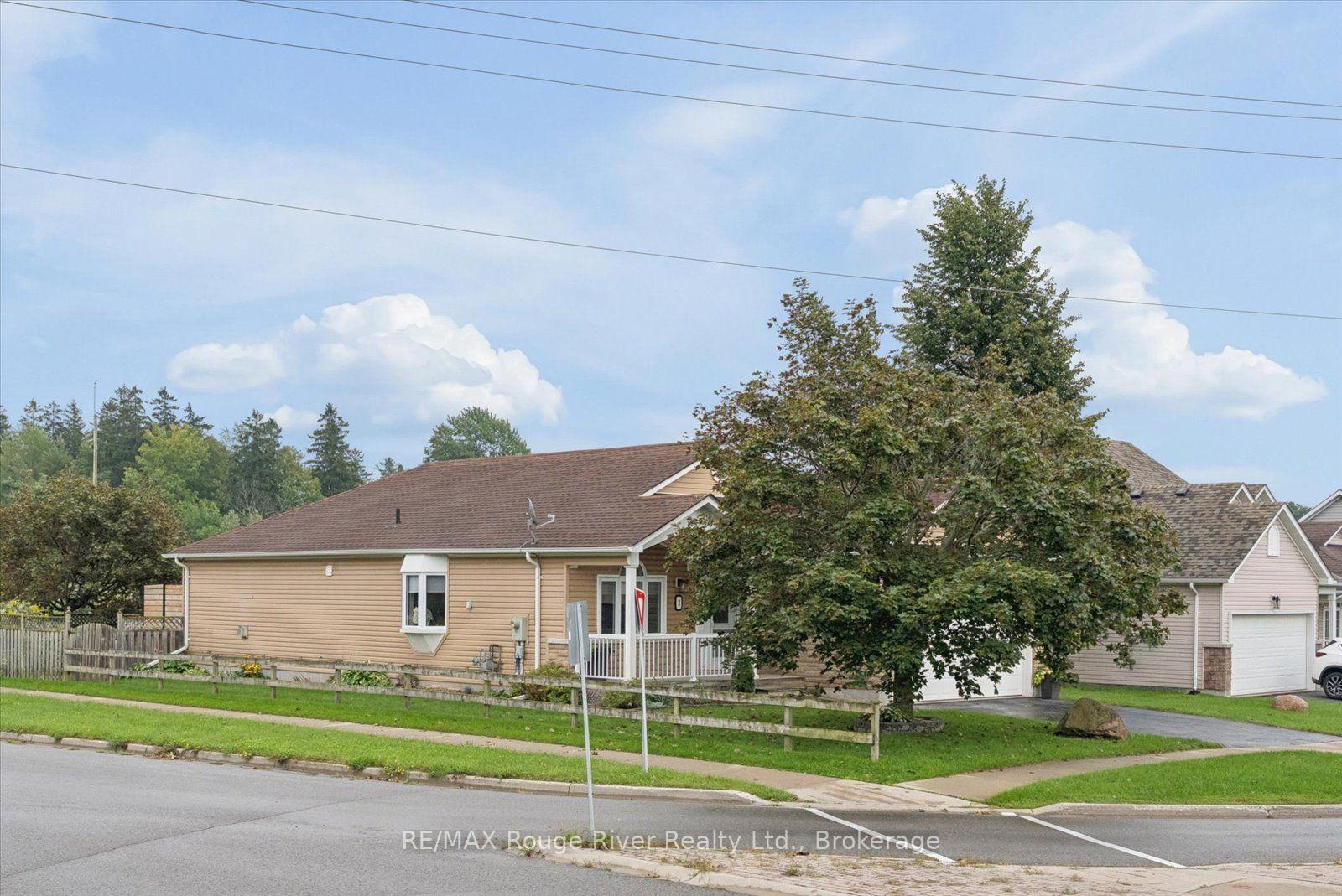 Photo 4 of 1 Rapley Boulevard, Port Hope — HOMEH