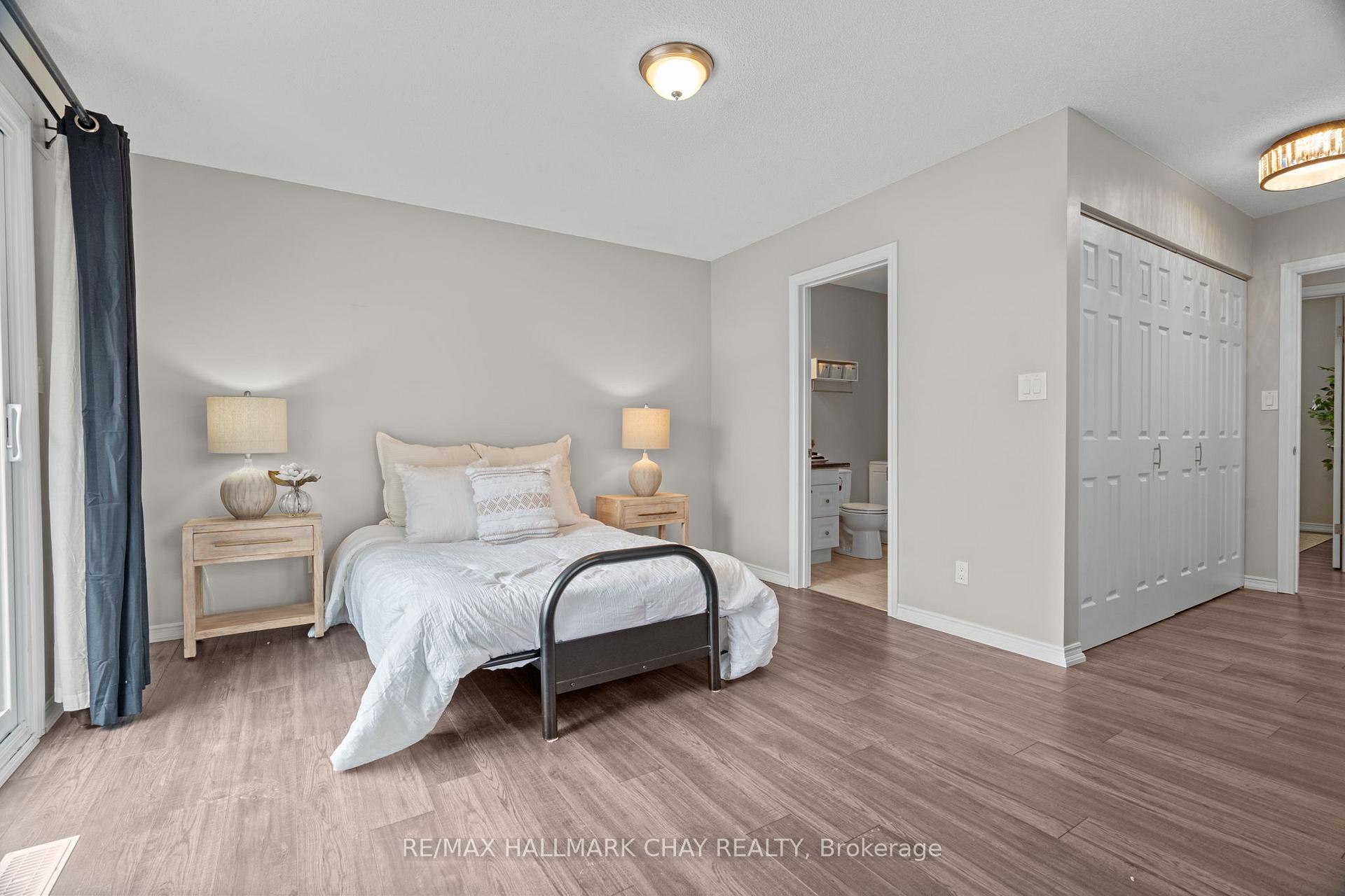 Photo 21 of Unit 4, 1 Olive Crescent, Orillia — HOMEH