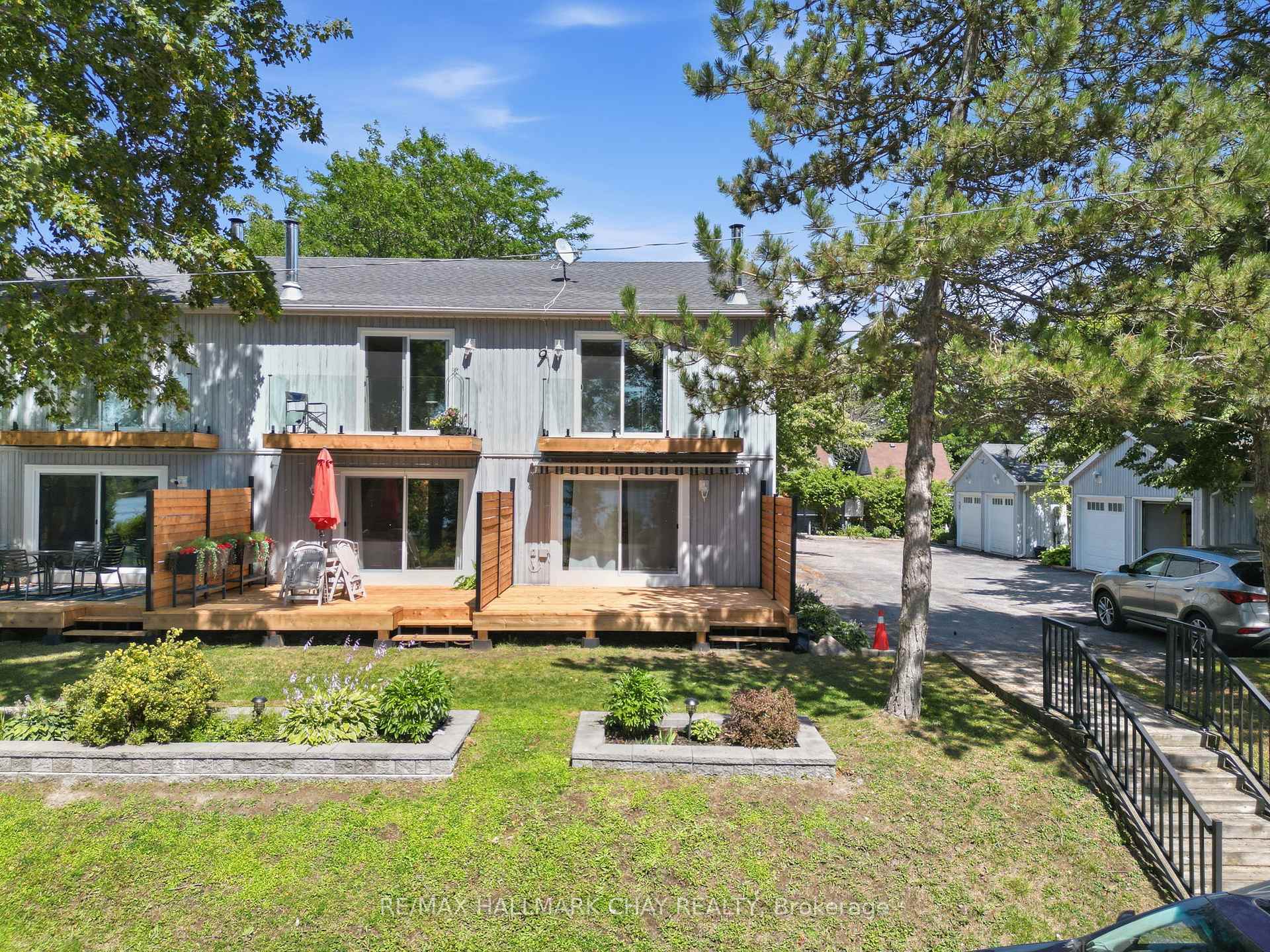 Photo 34 of Unit 4, 1 Olive Crescent, Orillia — HOMEH